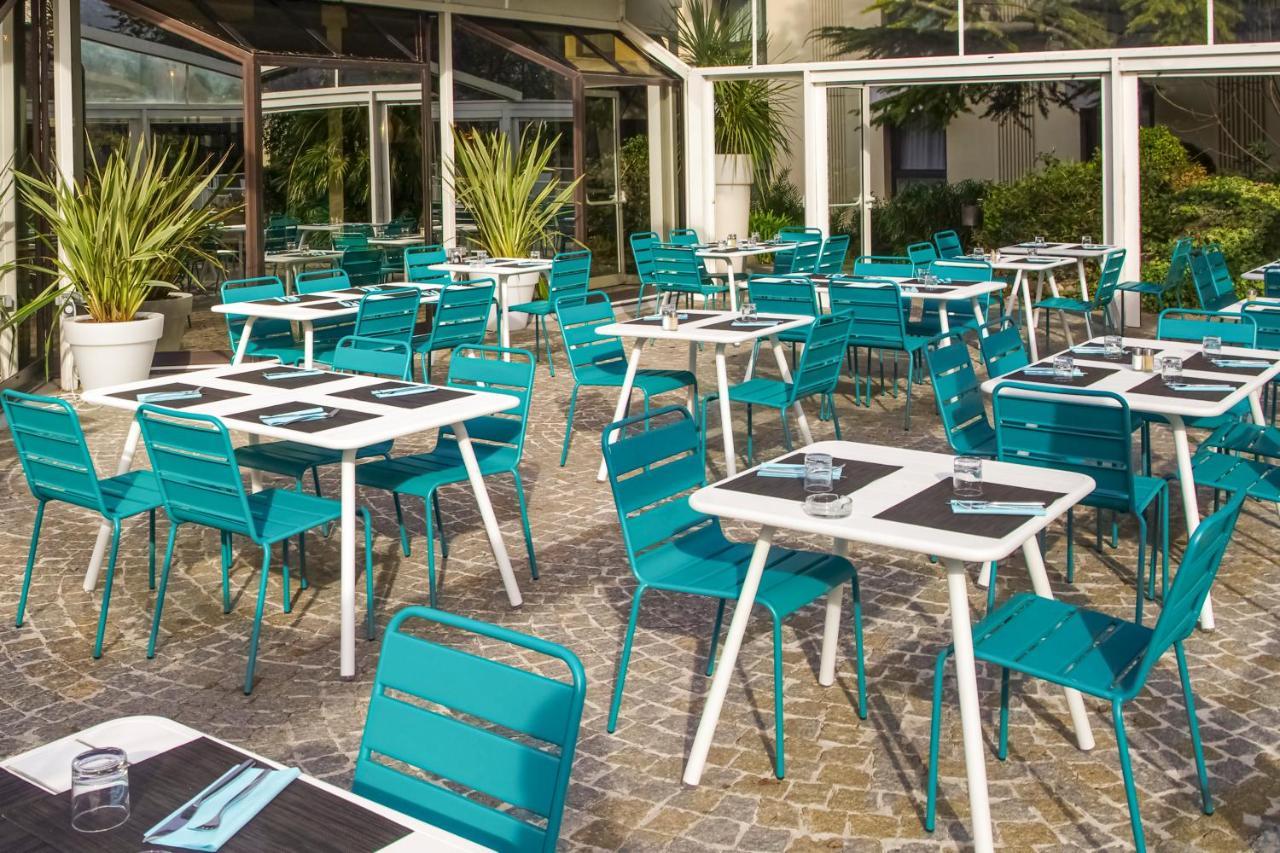 Novotel Marseille Est Porte D'Aubagne Exterior foto