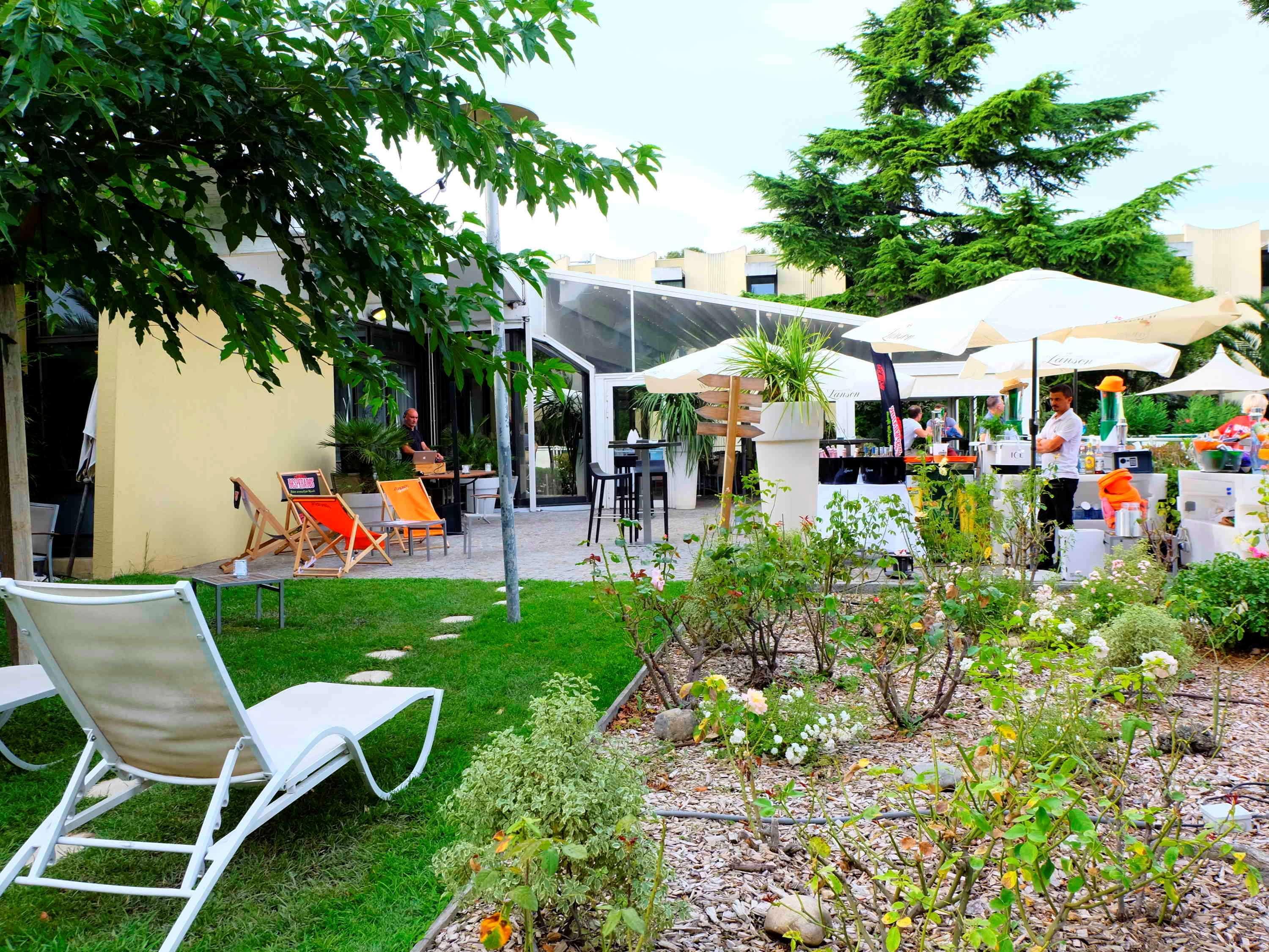 Novotel Marseille Est Porte D'Aubagne Exterior foto